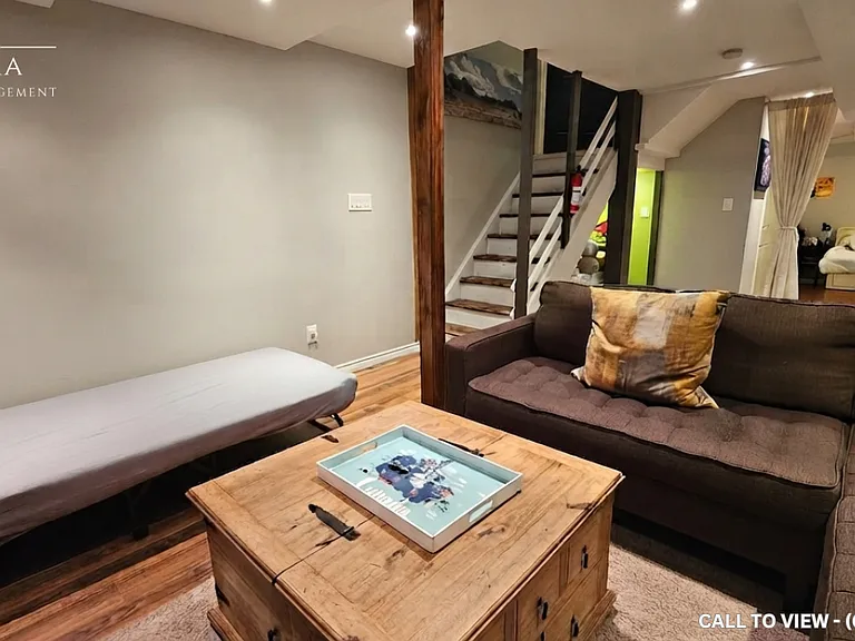 266 Van Allen Gate — Photo 2