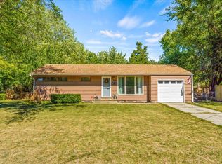 624 W Sheridan St, Olathe, KS 66061