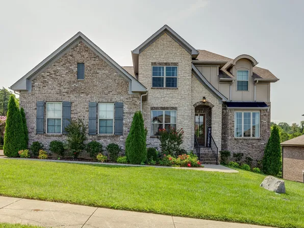 117 Copper Creek Dr, Goodlettsville, TN 37072