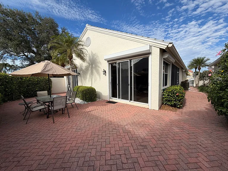 5950 Almaden Dr — Photo 38