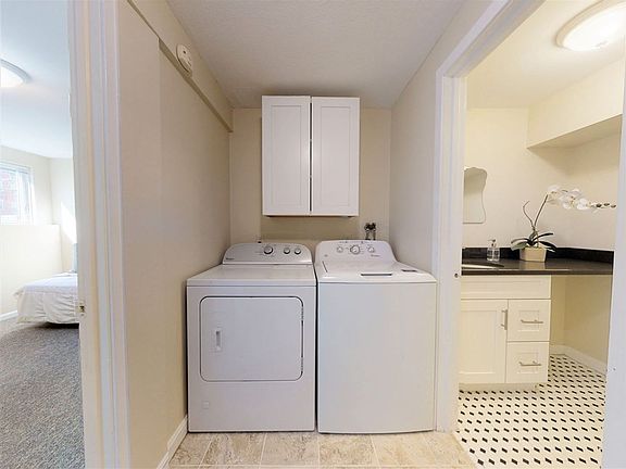 4th image of 143 Glenville Ave #53