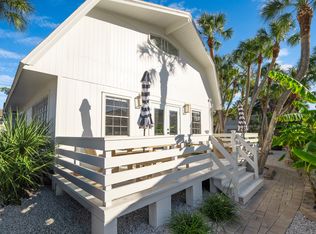 104 13th Ave, Saint Pete Beach, FL 33706
