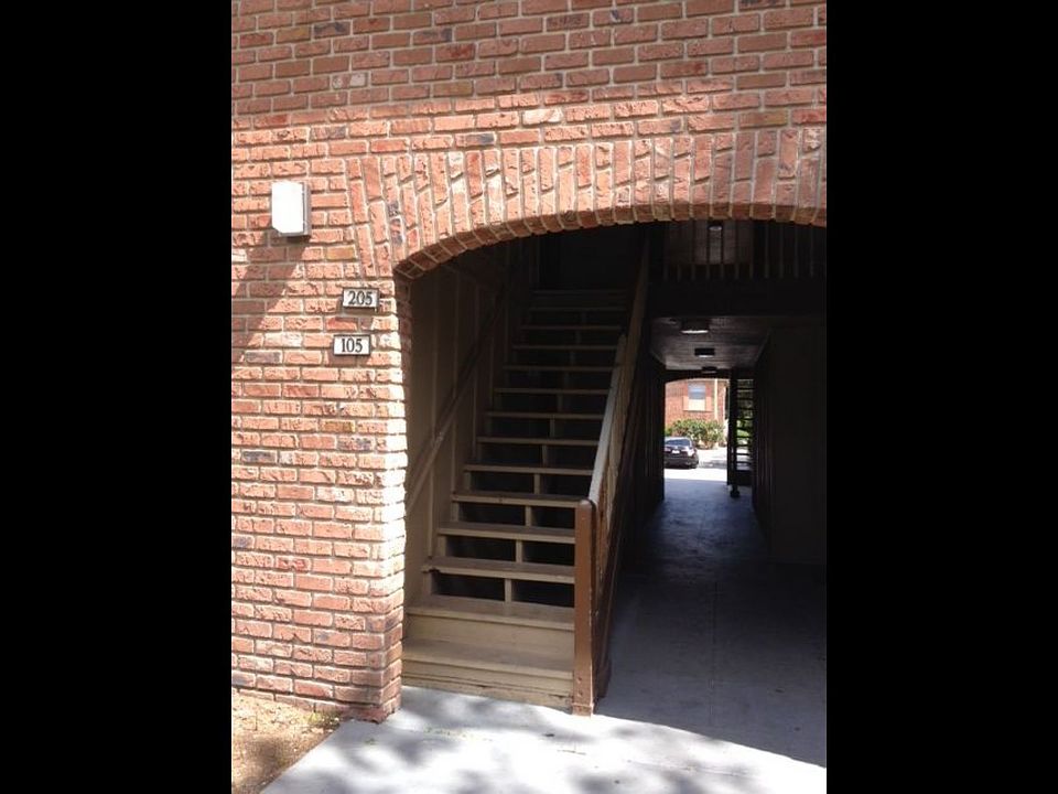 1st image of 2407 Branch 205 Way