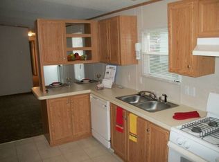 770 SE Ridgeview Dr, Topeka, KS 66609