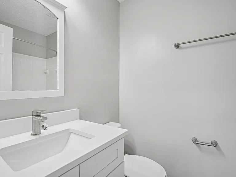 9800 Mary Alexander Rd — Photo 15