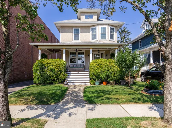 19 Fern Ave, Collingswood, NJ 08108