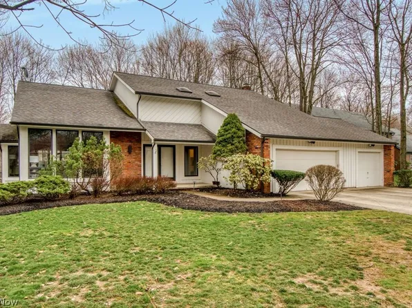 5453 Tayport Dr, Solon, OH 44139