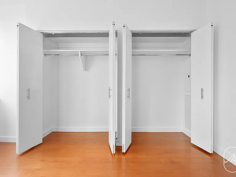 80 Dekalb Ave #26L — Photo 9