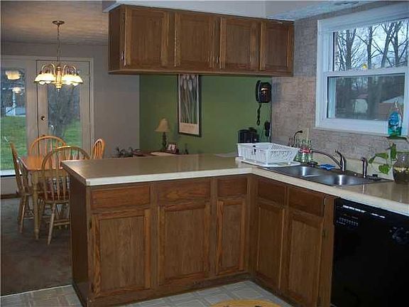 5th image of 7101 Chimney Rock Ct