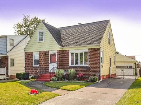 88 Midland Dr, Buffalo, NY 14225