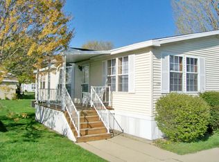 178 Belle Villa Blvd, Belleville, MI 48111