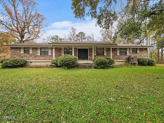2nd image of 158 MACHELLE Drive