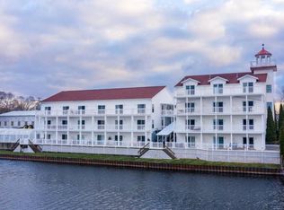 6553 Main St UNIT 8, Caseville, MI 48725