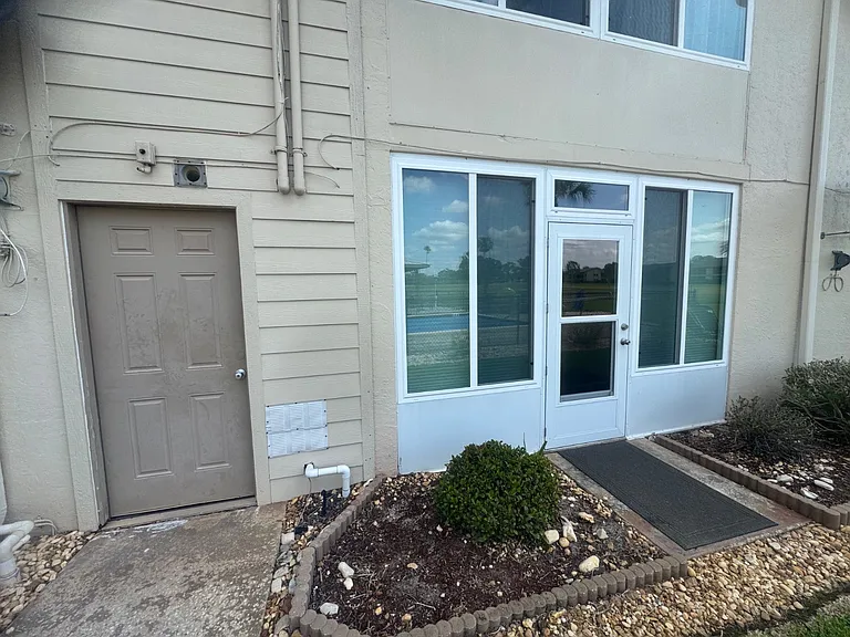 3607 Edgewater Dr — Photo 18