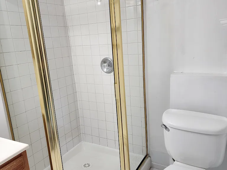 1533 N Colonial Ter #C — Photo 20