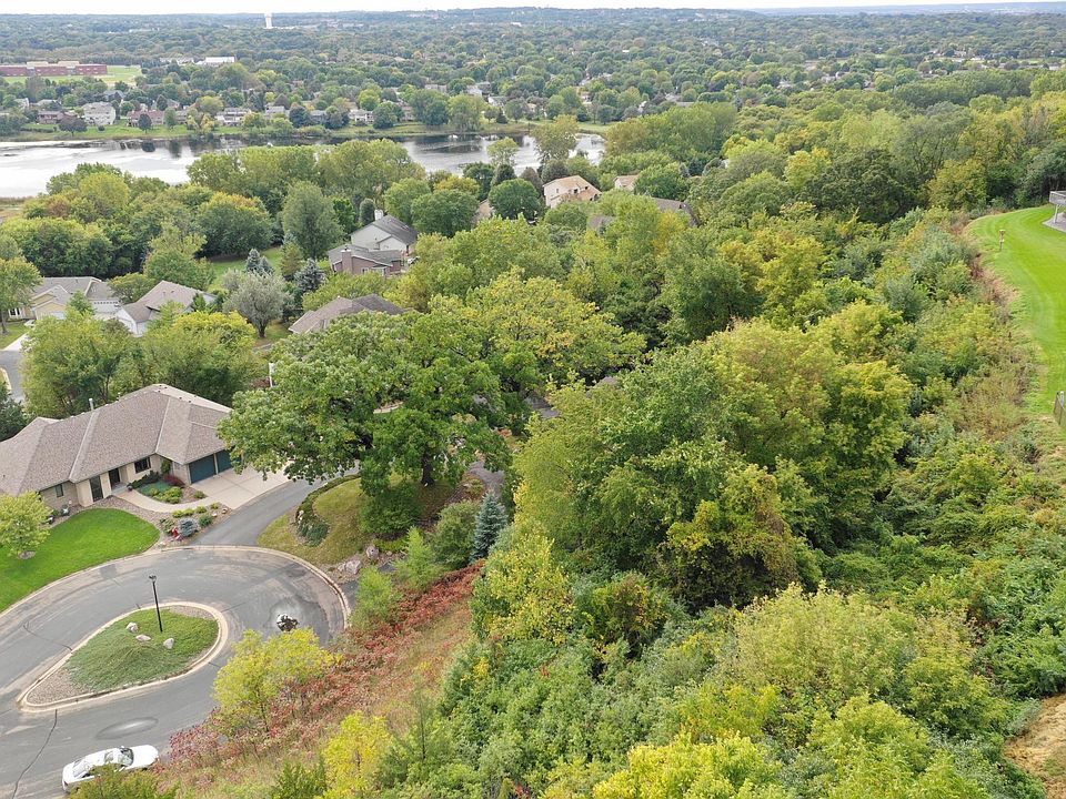 2nd image of 13623 Sunset Hill Dr