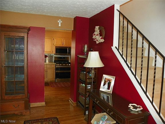 4th image of 7653 Orlando Dr