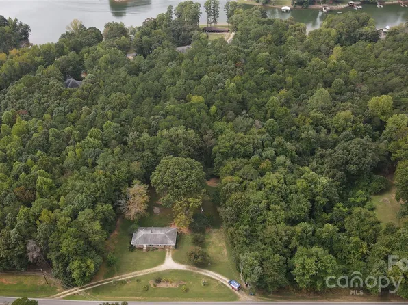 7321 Little Mountain Rd, Sherrills Ford, NC 28673