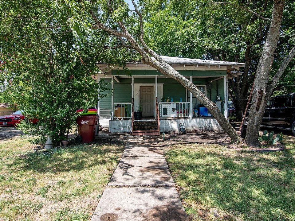 1st image of 703 N Josephine St