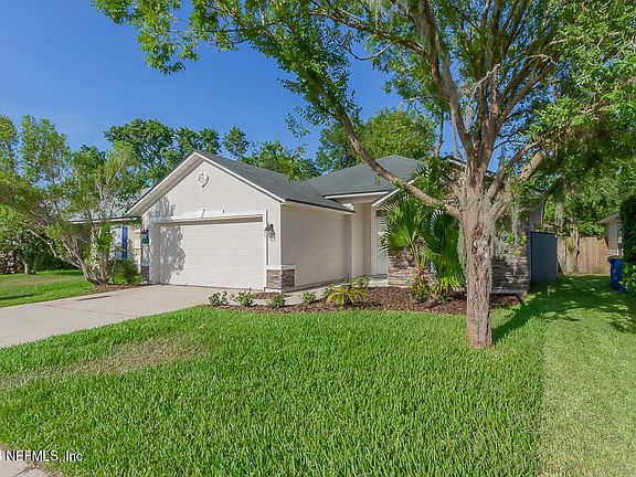 5th image of 12148 HAYDEN LAKES Circle