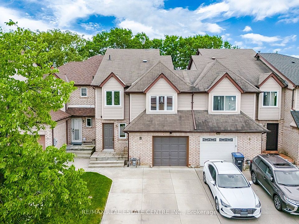 1st image of 6 Ashbrook Way