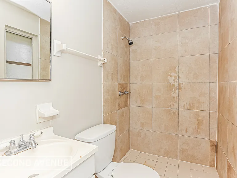 5442 Foxboro Rd — Photo 13