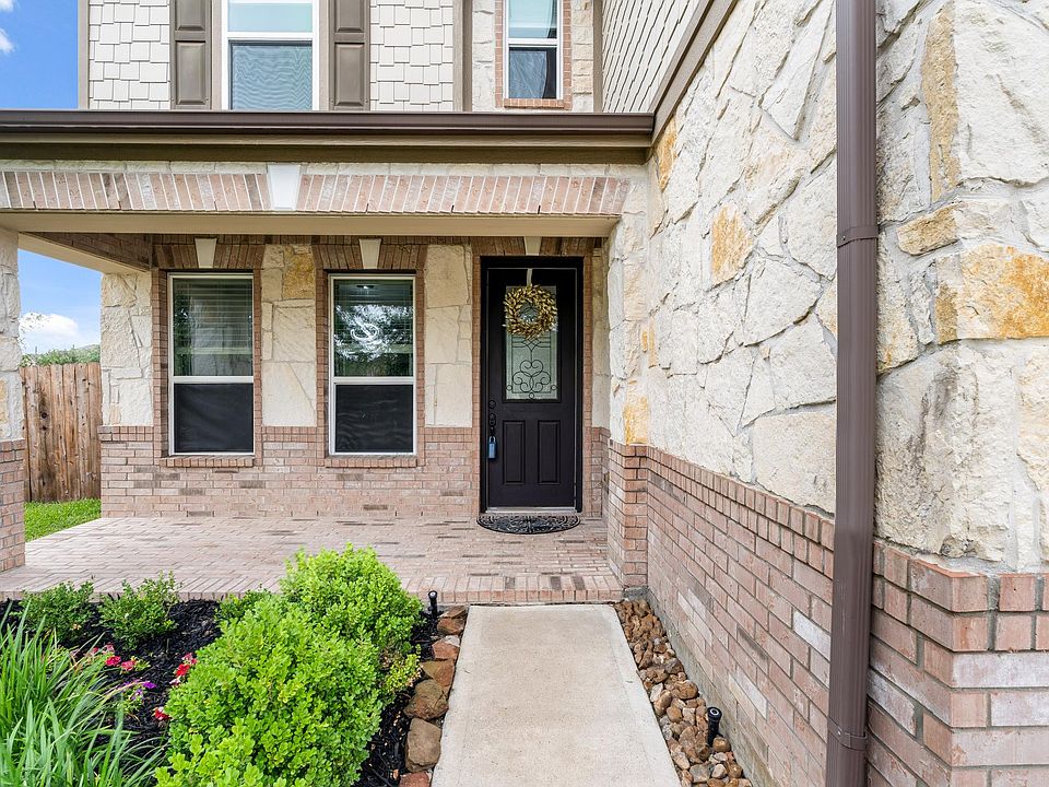 1st image of 1103 Belt Rose Ct