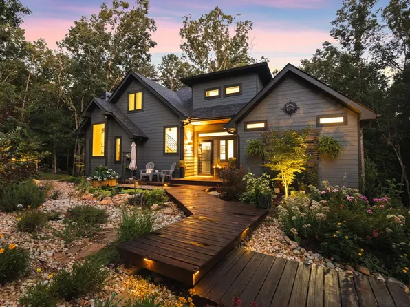 130 Country Hills Rd, Ellijay, GA 30540