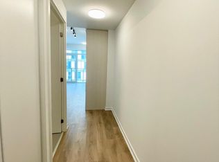1245 Dupont St #1706, Toronto, ON