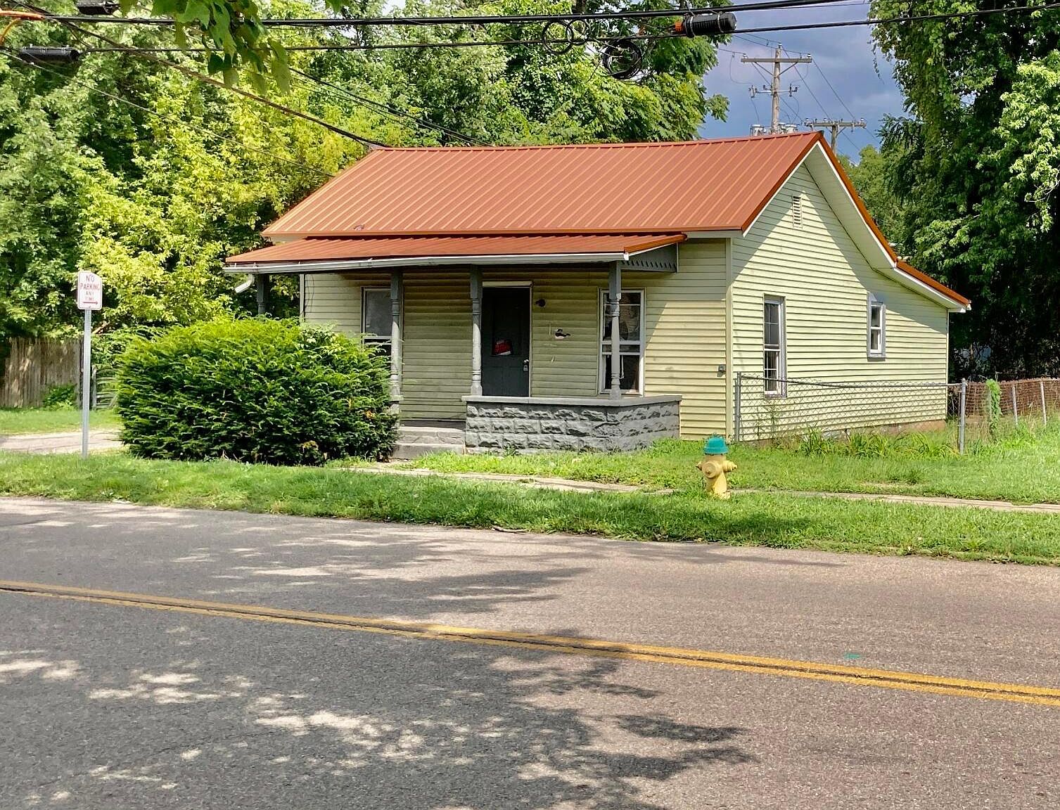 16 N Buena Vista St, Newark, OH 43055 Zillow