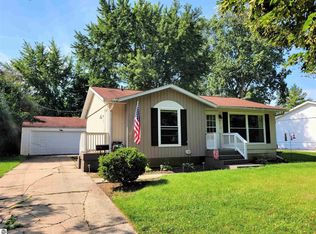 4412 Hancock Dr, Midland, MI 48642