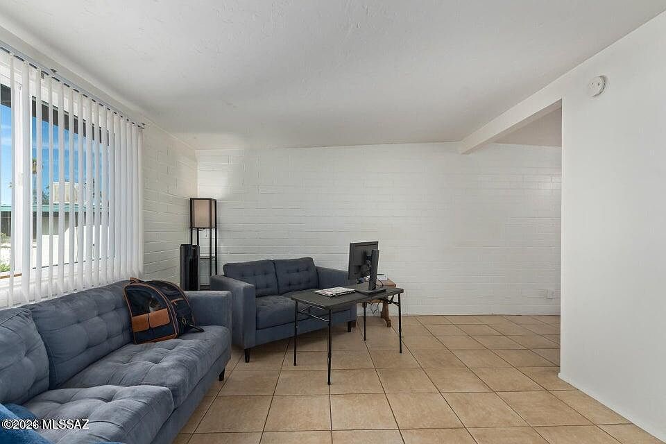 1st image of 7455 E Desert Spring Dr