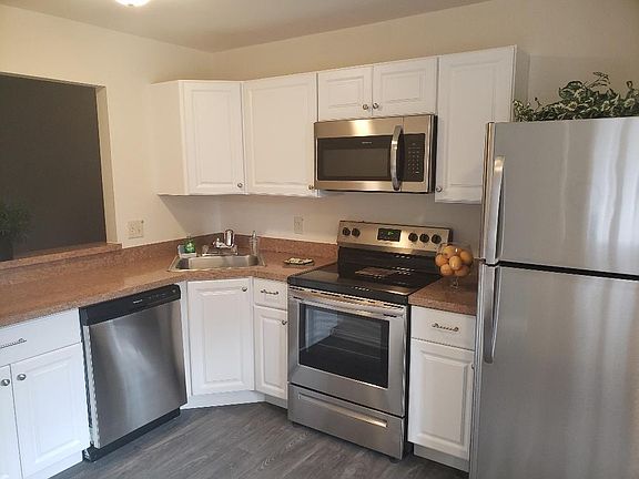 beautiful renovated kitchen