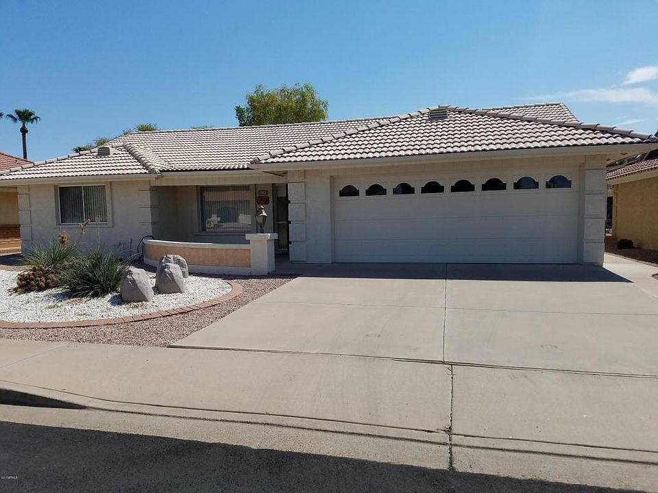 1st image of 8017 E Lakeview Ave