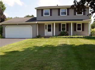 472 Sherborne Rd, Webster, NY 14580