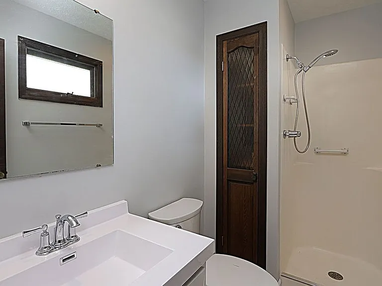 Parkview Dr — Photo 5