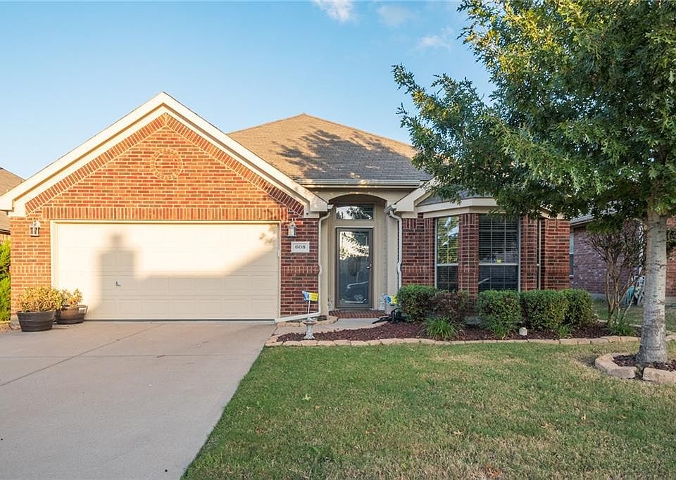 1st image of 608 Sourwood Ln