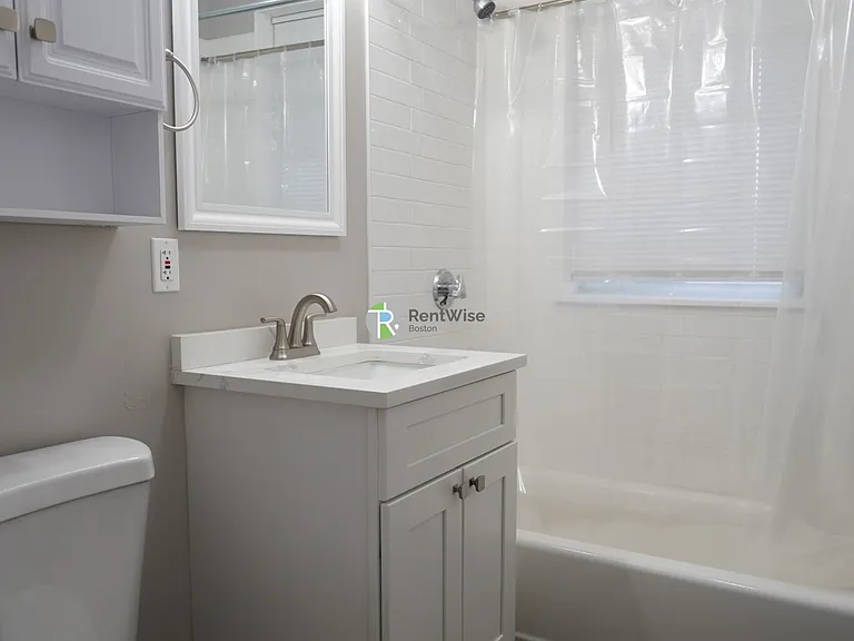 19 Vinal St #1910 — Photo 16