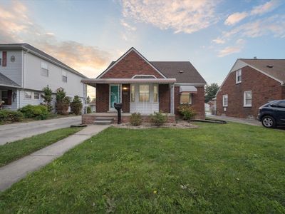 1085 19th St, Wyandotte, MI, 48192