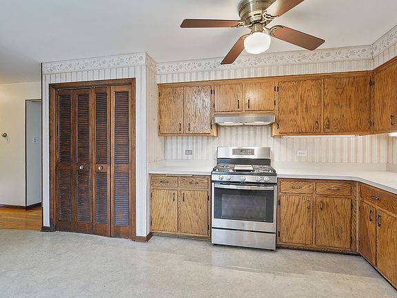 4th image of 10555 S Michael Dr