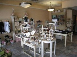 6241 Orchard Lake Rd, West Bloomfield, MI 48322