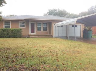 210 W McLain Dr, Sherman, TX 75092