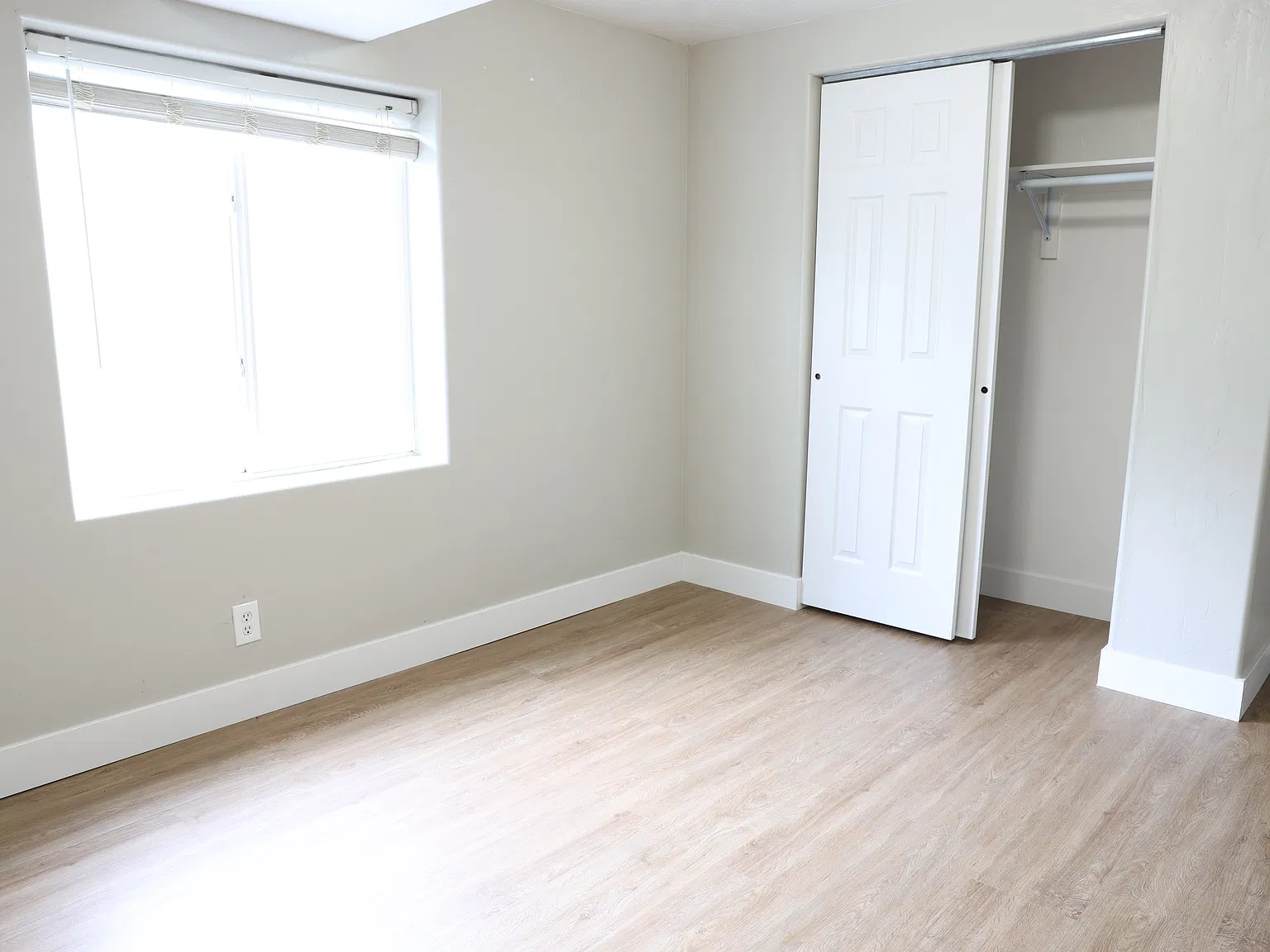 2 bed, 972 sqft, $1,350 — Photo 4