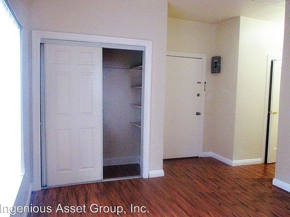 3rd image of 819 Irolo St APT 104