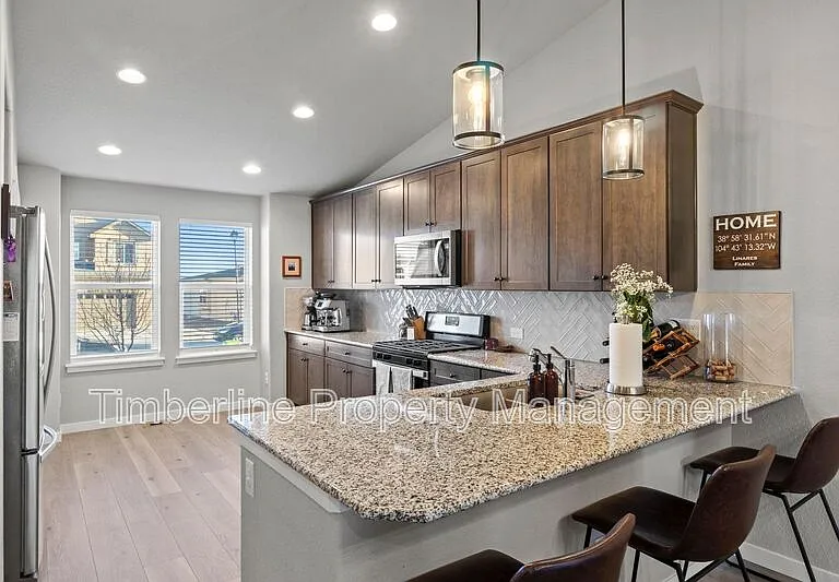 6348 Deco Dr — Photo 4