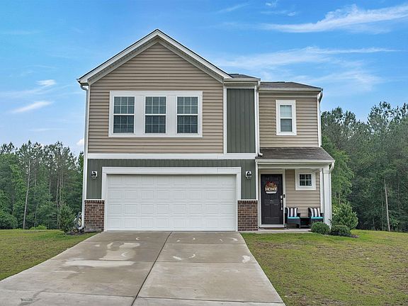 3rd image of 71 Redwing Dr