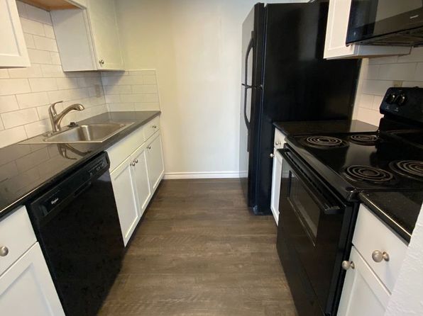 2401 Leon St APT 206