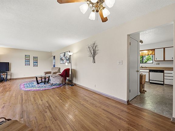 4th image of 149 Harbet Ave NW