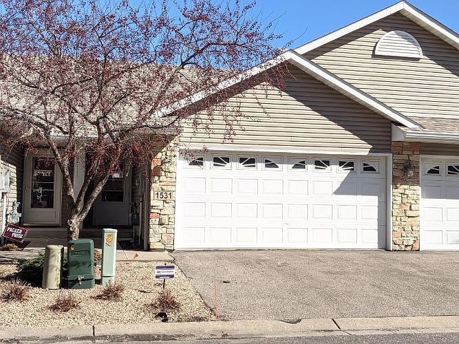1st image of 1531 Lincoln Park Dr