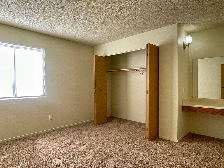 1740 & 1758 Bramble Pl — Photo 10